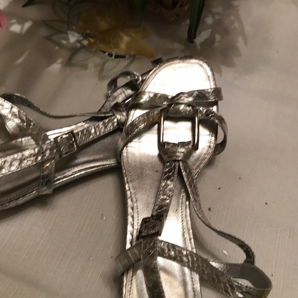 Sandals - Picture 6 of 6